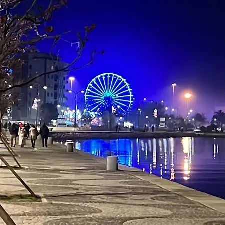 Gasthuis Dome House 4*